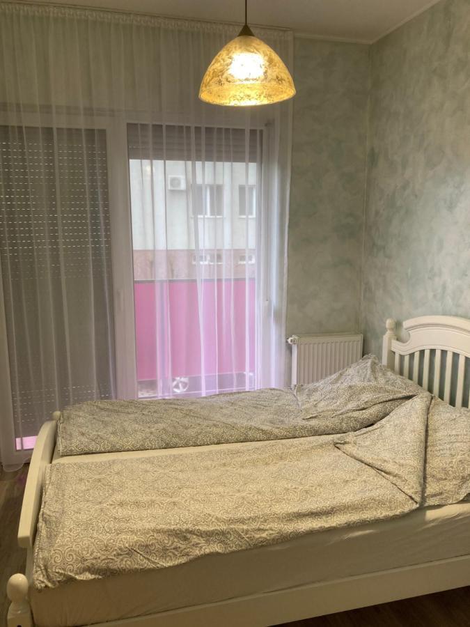 Bhoeme Apartament Oradea Exterior photo