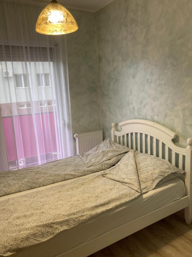 Bhoeme Apartament Oradea Exterior photo