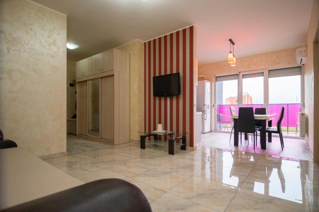 Bhoeme Apartament Oradea Exterior photo